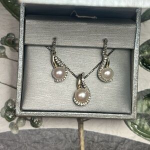 Zales 2-Tone Silver & Gold Pearl Necklace & Earring Set